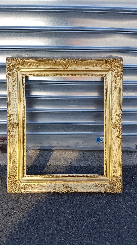 Cadre En Bois Et Stuc Doré De Style Louis XV 