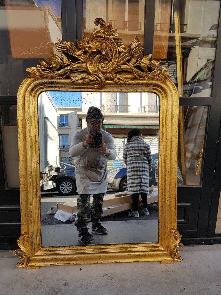 Louis -philippe Golden Mirror With Fronton (105 Cm X 70 Cm)