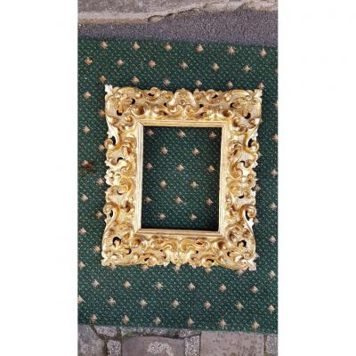 Cadre Italien En Bois Sculpté Et Doré Du 19ème Siècle