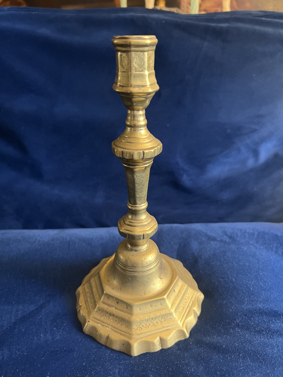 Paire de bougeoirs en bronze doré époque Louis XIV-photo-2