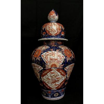 Large Vase / Covered Pot Imari XIX Eme