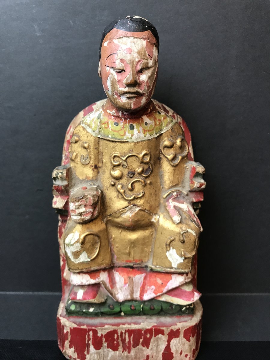 Chinese Dignitary In Golden And Polychrome Wood XIX Eme