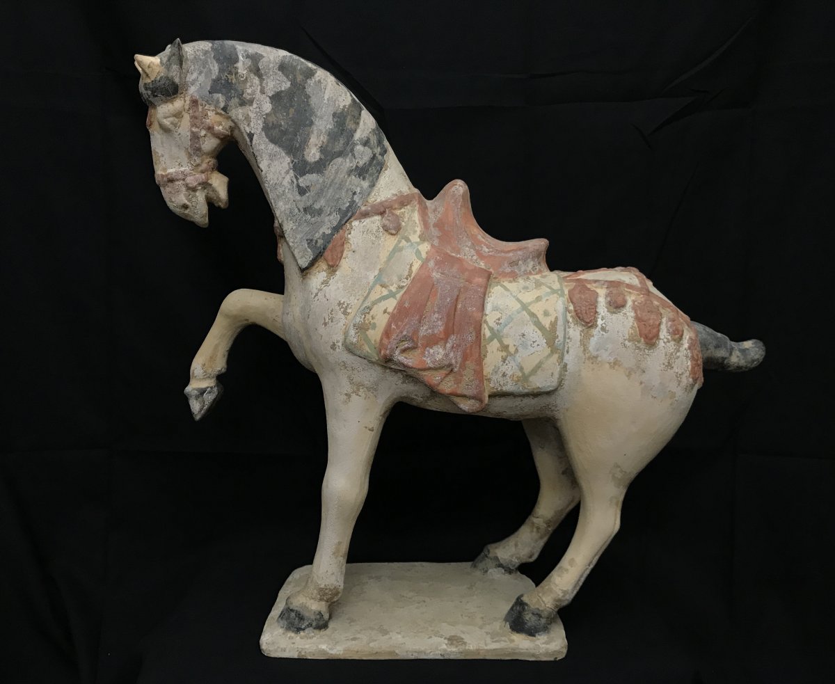 Grand Cheval En Terre Cuite- Fin époque  Qing 