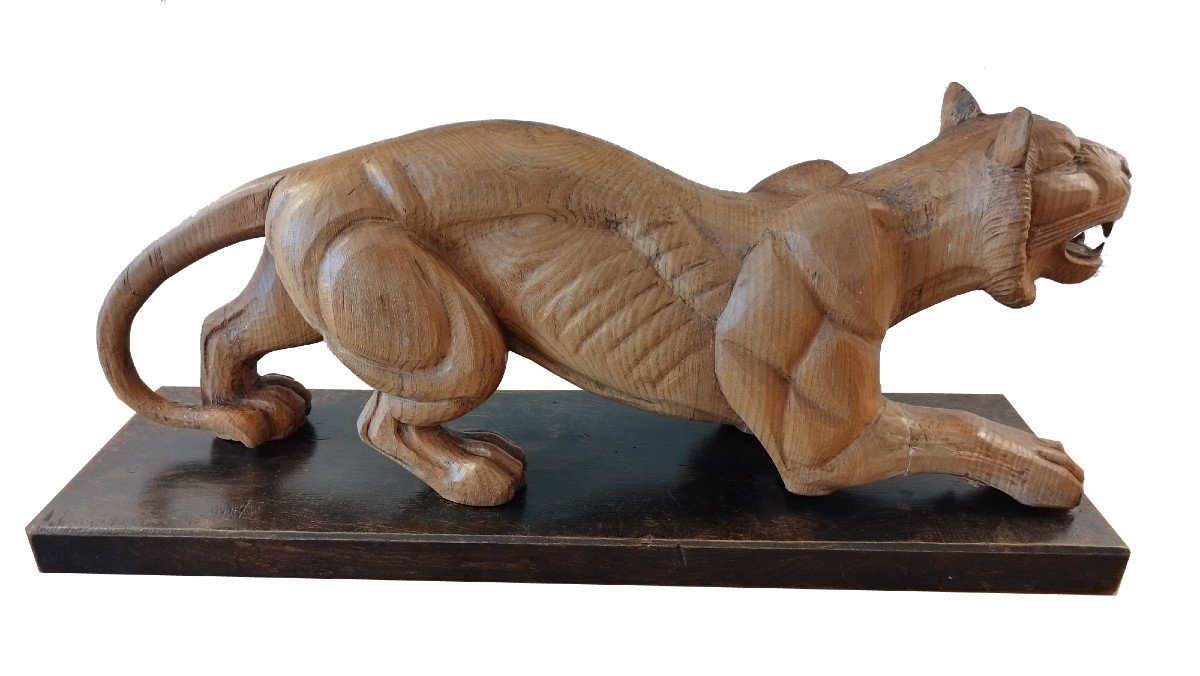 Grande Sculpture De Lionne En Bois