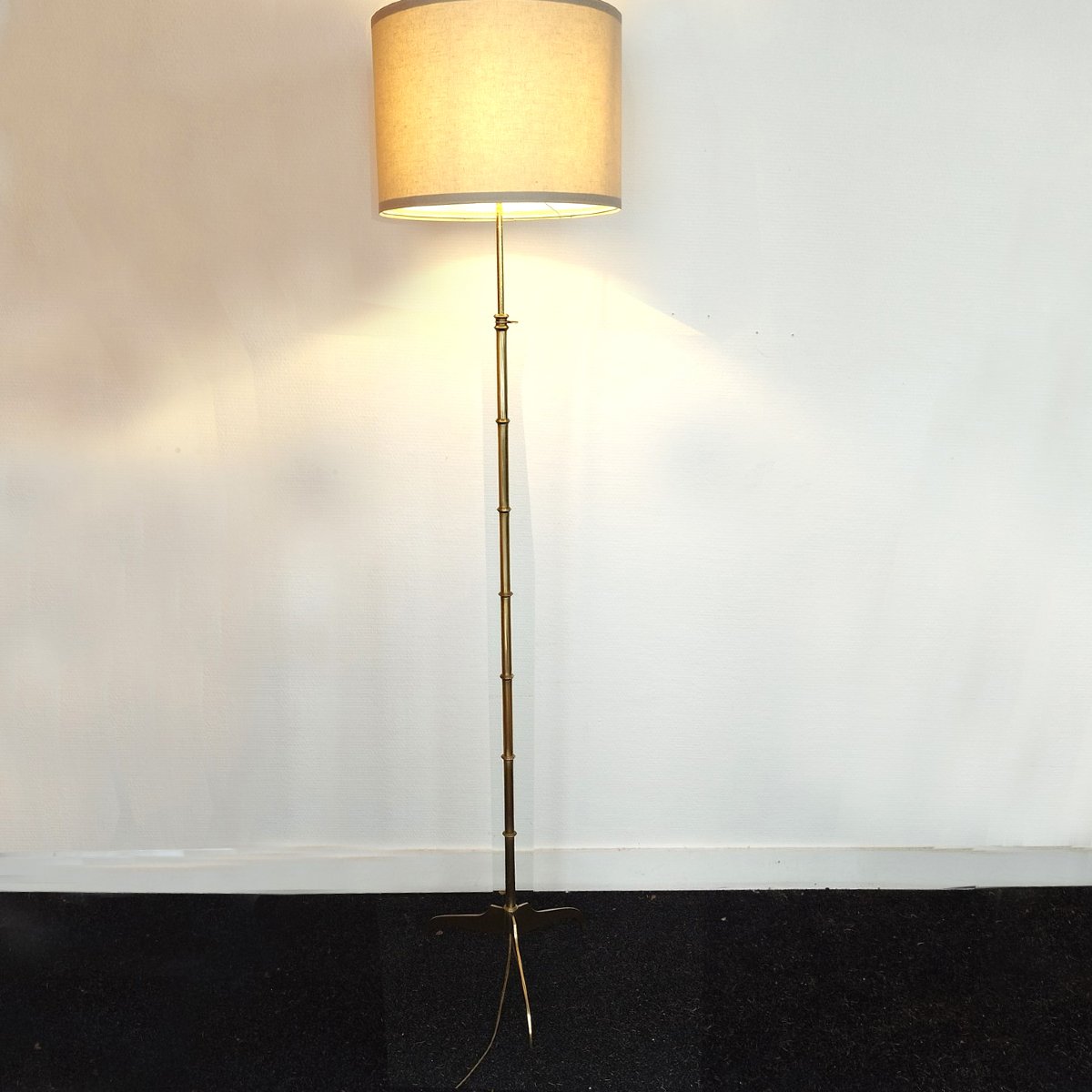Brass Floor Lamp-photo-4