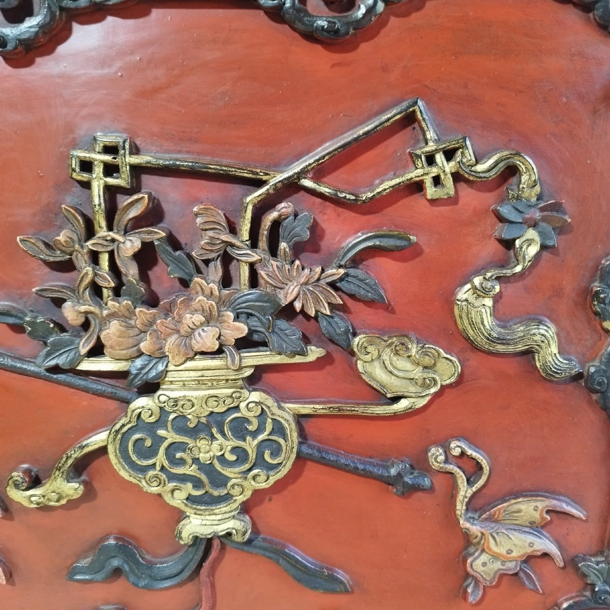 Pair Of Chinese Carved And Lacquered Wooden Panels-photo-3