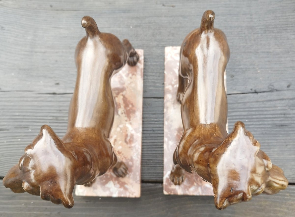 Grande paire de chiens en régule teintés sur base en marbre art-déco-photo-1