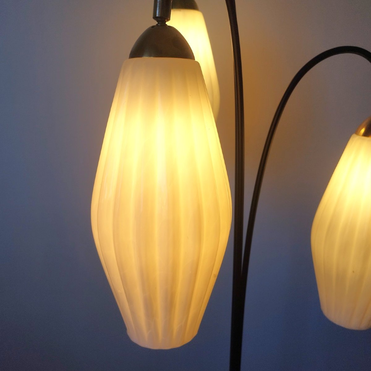 Lampadaire Lunel métal et laiton avec 3 grandes tulipes-photo-4