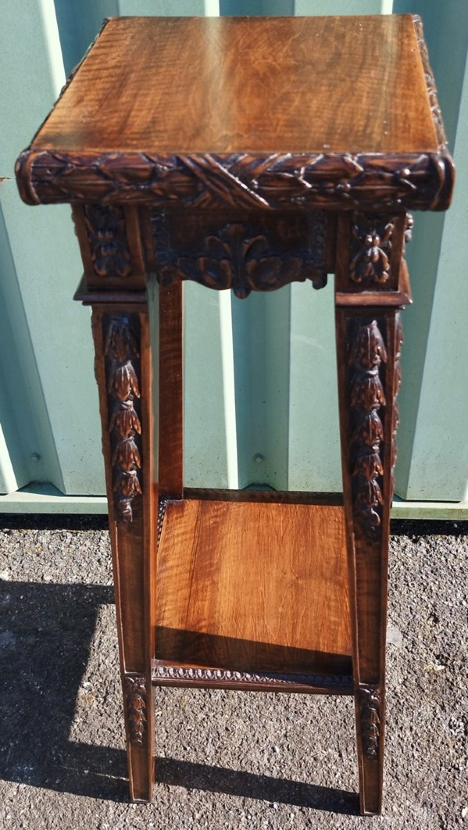 Sellette en noyer sculptée, style Renaissance-photo-3