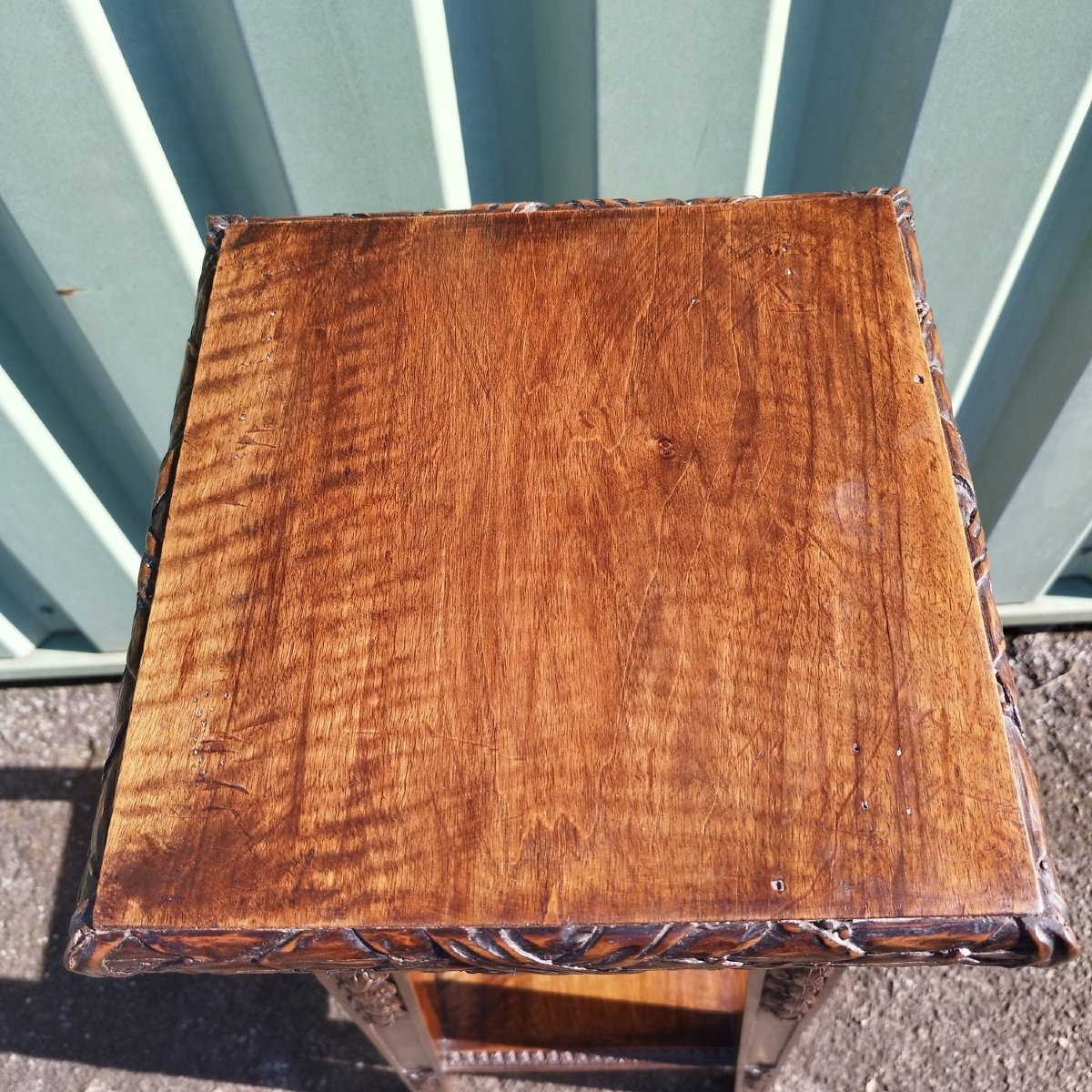 Sellette en noyer sculptée, style Renaissance-photo-3