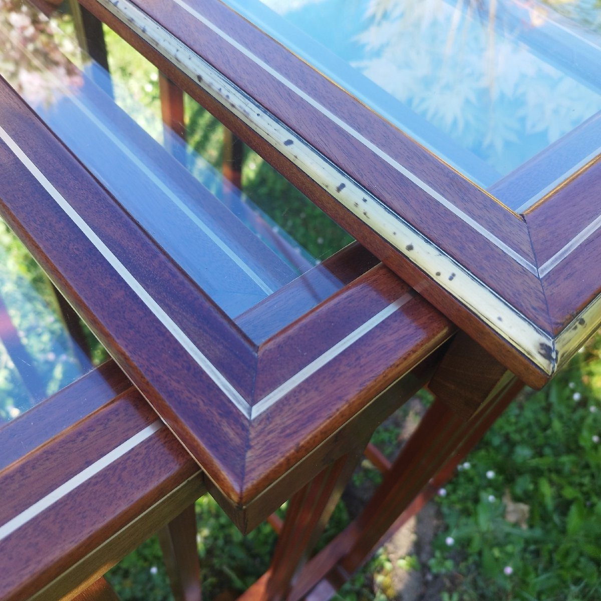 Mahogany Nesting Tables, Brass Fillets And Glass Tops, 1900-photo-1