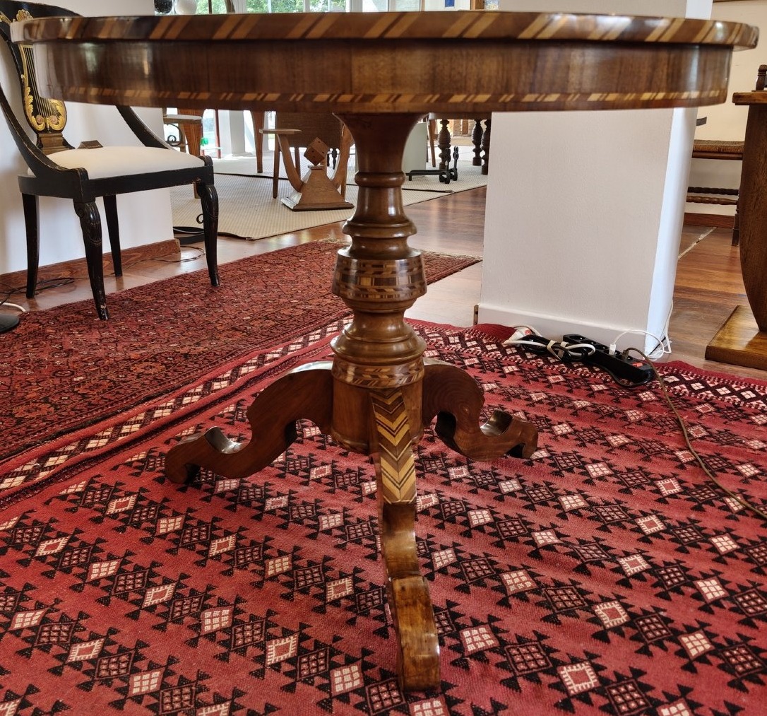 Sorrento Pedestal Table-photo-1