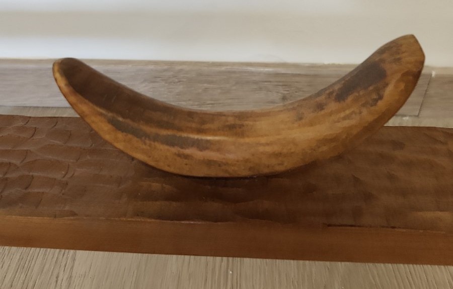 Large Console Table Carved With A Gouge-photo-2