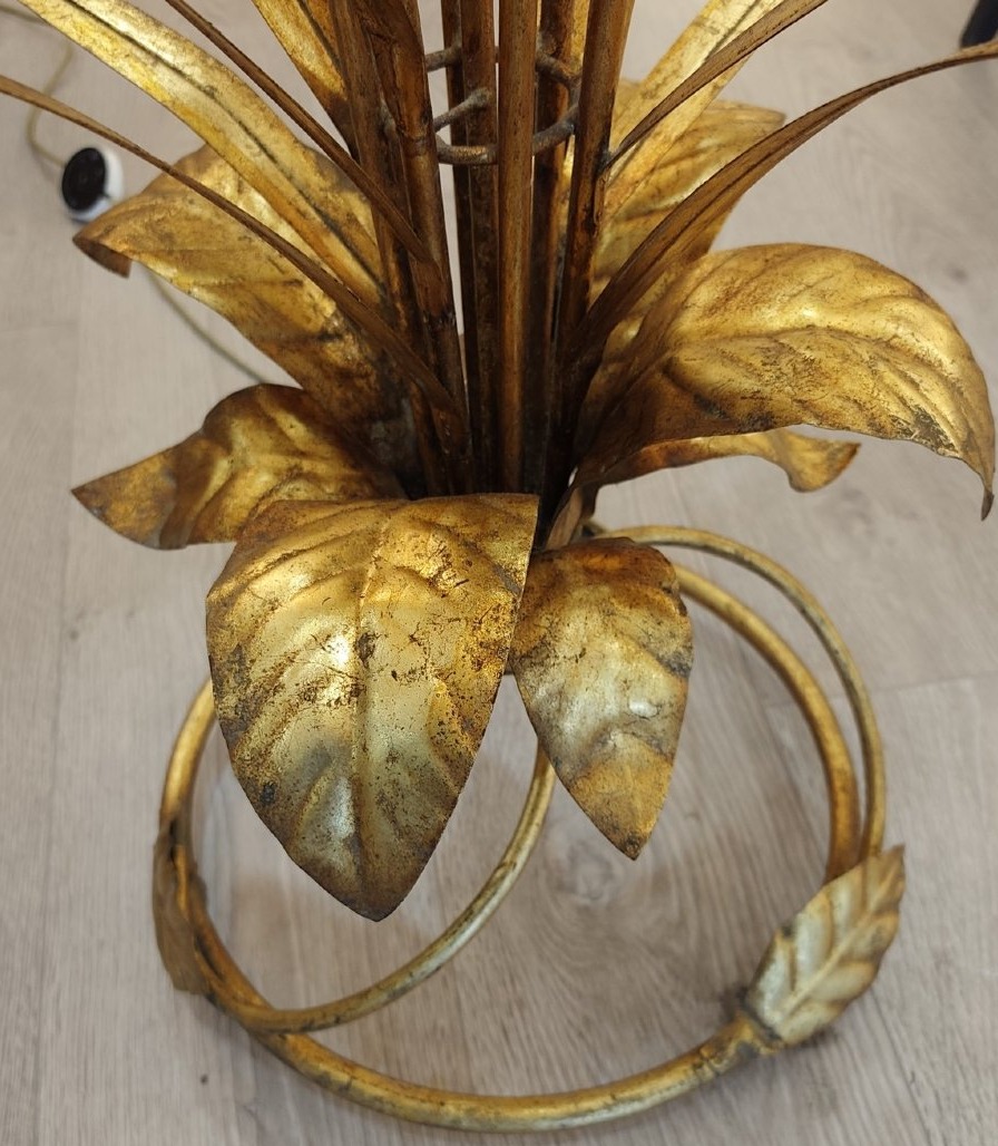 Gold-colored Metal Floor Lamp-photo-3