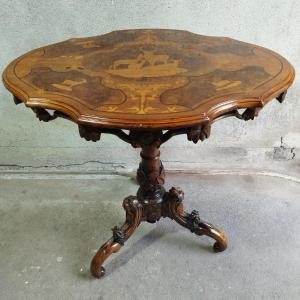 Black Forest Pedestal Table From Brienz, Switzerland 19th Century