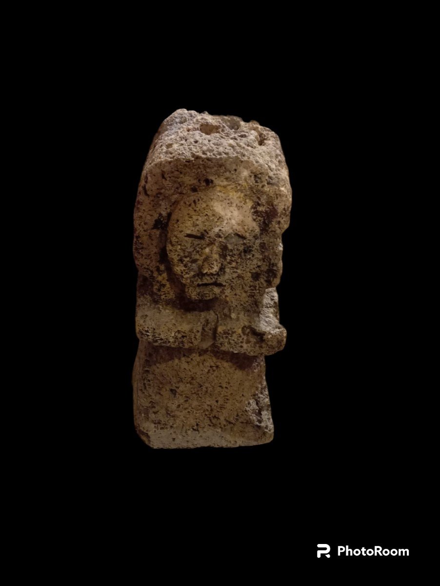 Very Old Antique Statue-photo-2