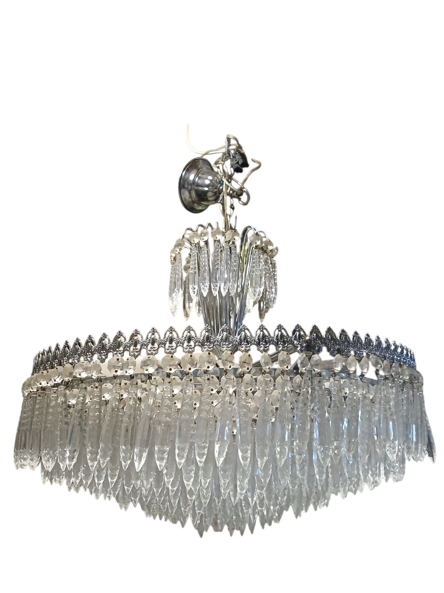 Murano Chandelier With Crystal Pendants And Its Three Wall Sconces