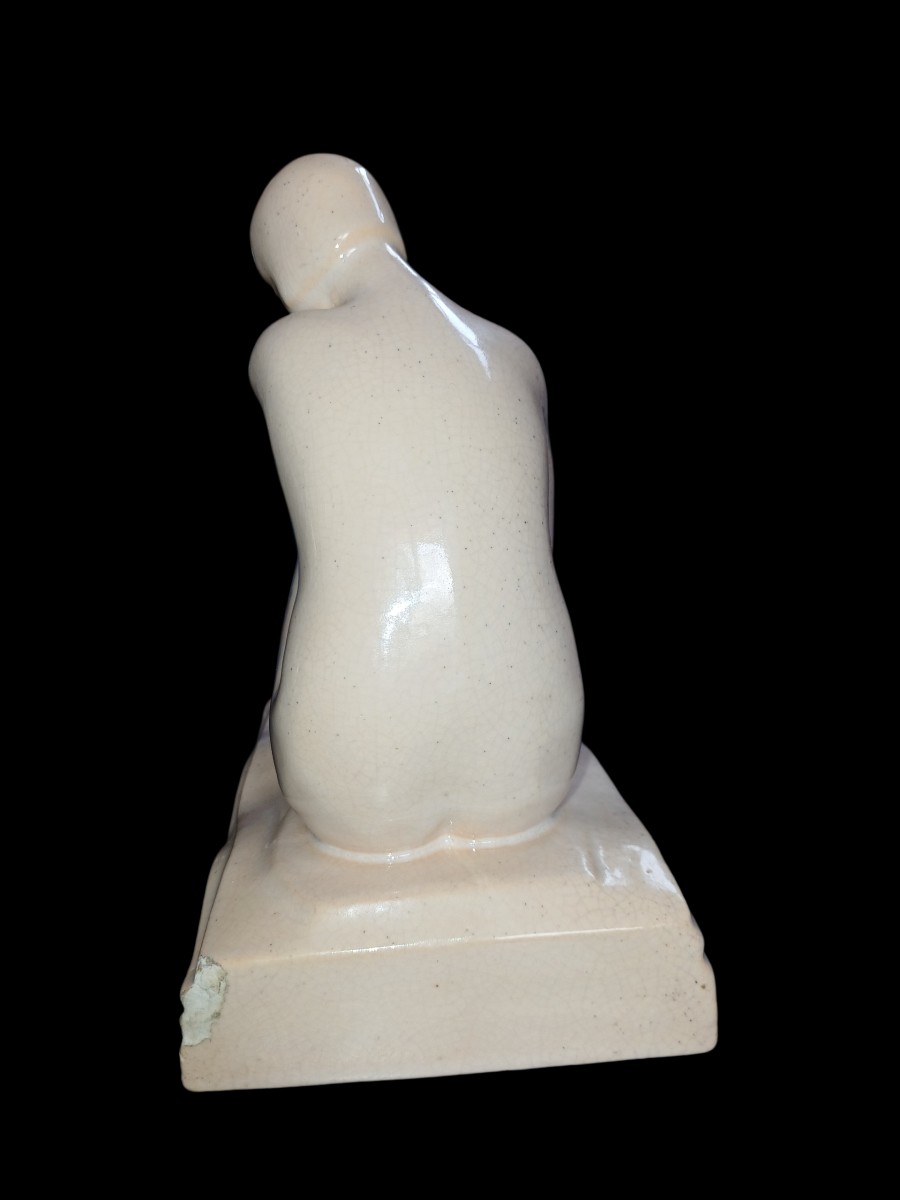 Art Deco Ceramic Bather.-photo-2