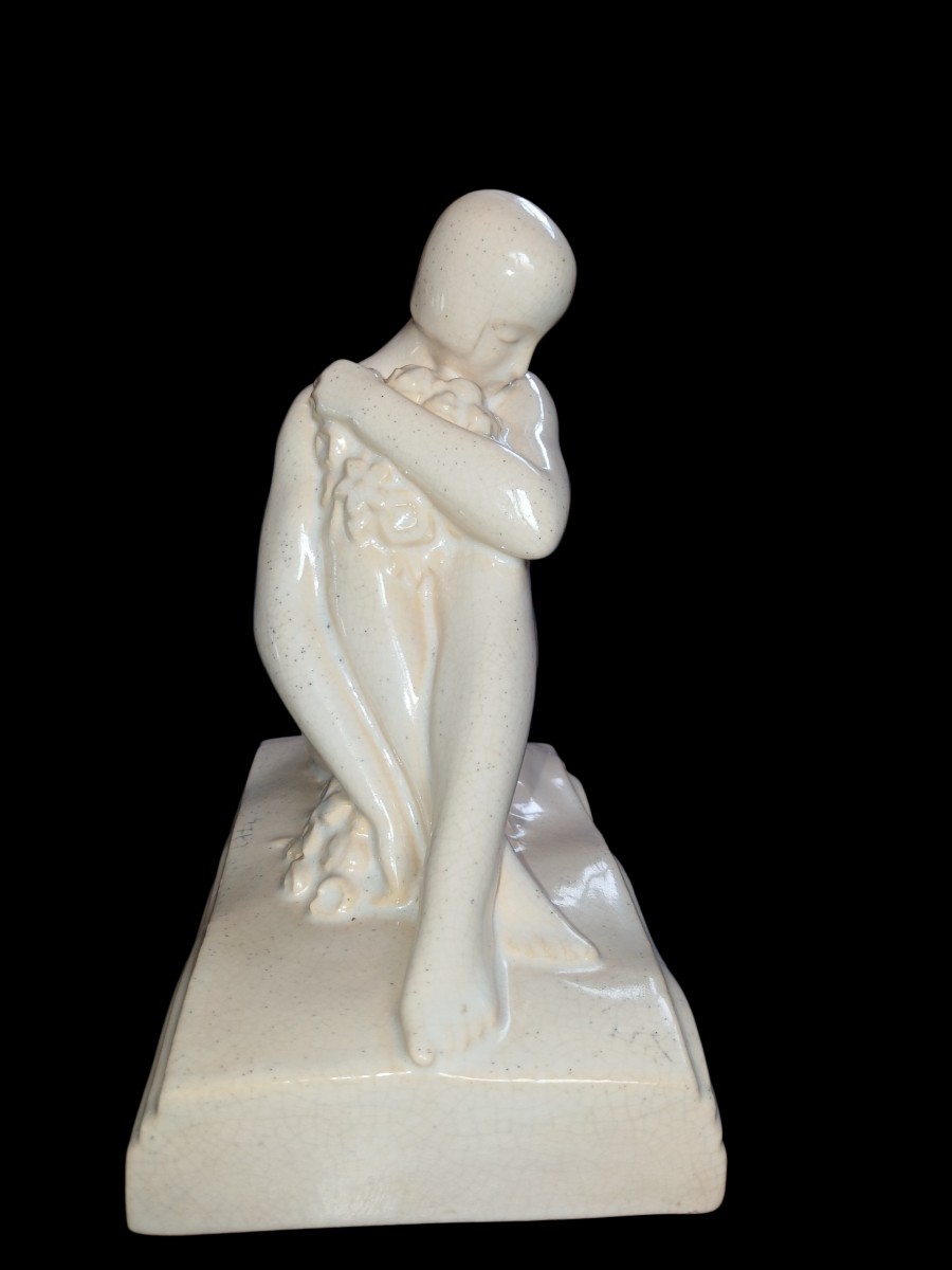 Art Deco Ceramic Bather.-photo-3