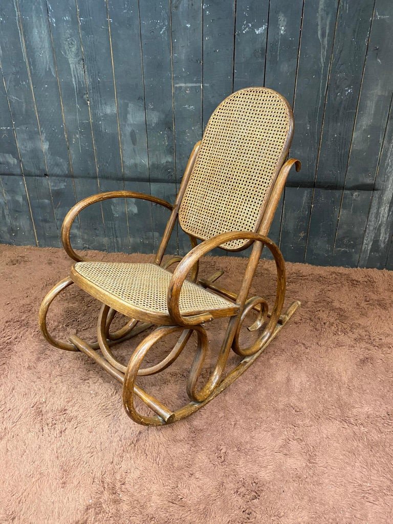 Rocking Chair Circa 1930 In The Style Of Thonet,-photo-2