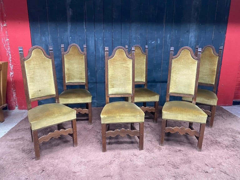 Série De 6 Chaises  à Haut Dossier En Chêne Griffé Circa 1950