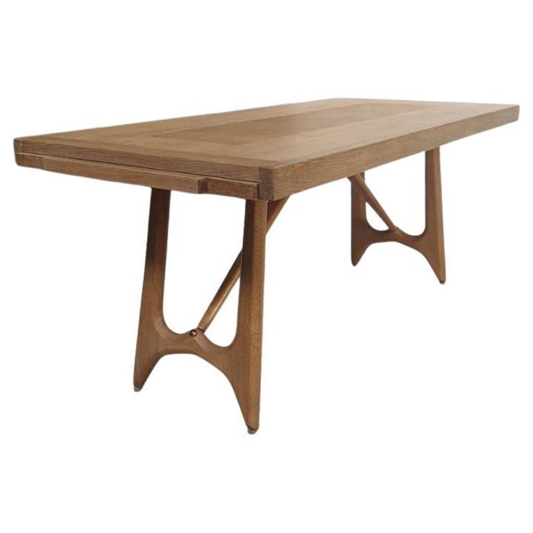 Guillerme et Chambron , table de salle a manger en chêne , Edition Votre Maison circa 1960/1970-photo-1