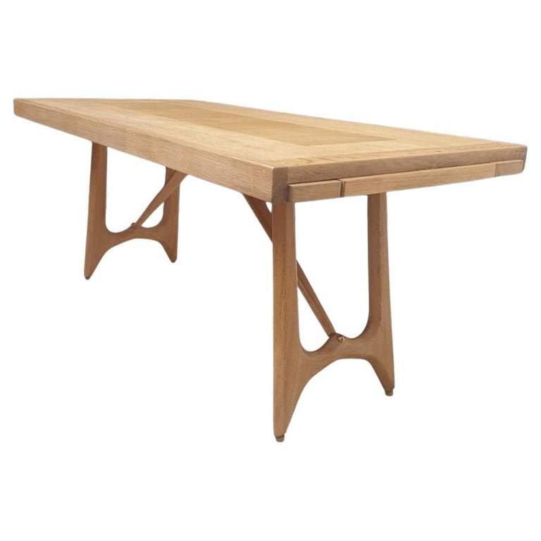 Guillerme et Chambron , table de salle a manger en chêne , Edition Votre Maison circa 1960/1970-photo-3