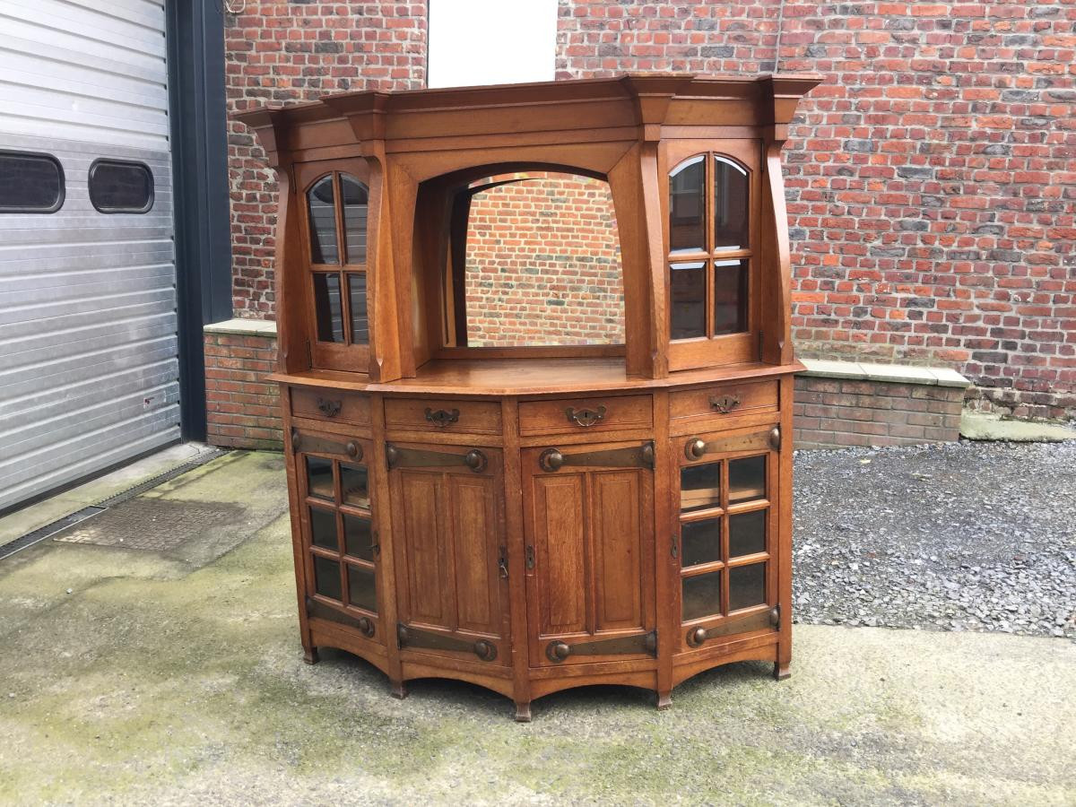 Buffet Art Nouveau  chêne et laiton Dans Le Gout De Serrurier Bovy, Circa 1900 -photo-1