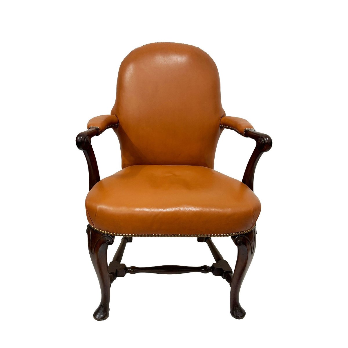 Fauteuil Queen Anne, XIXème, recouvert de cuir fauve-photo-1