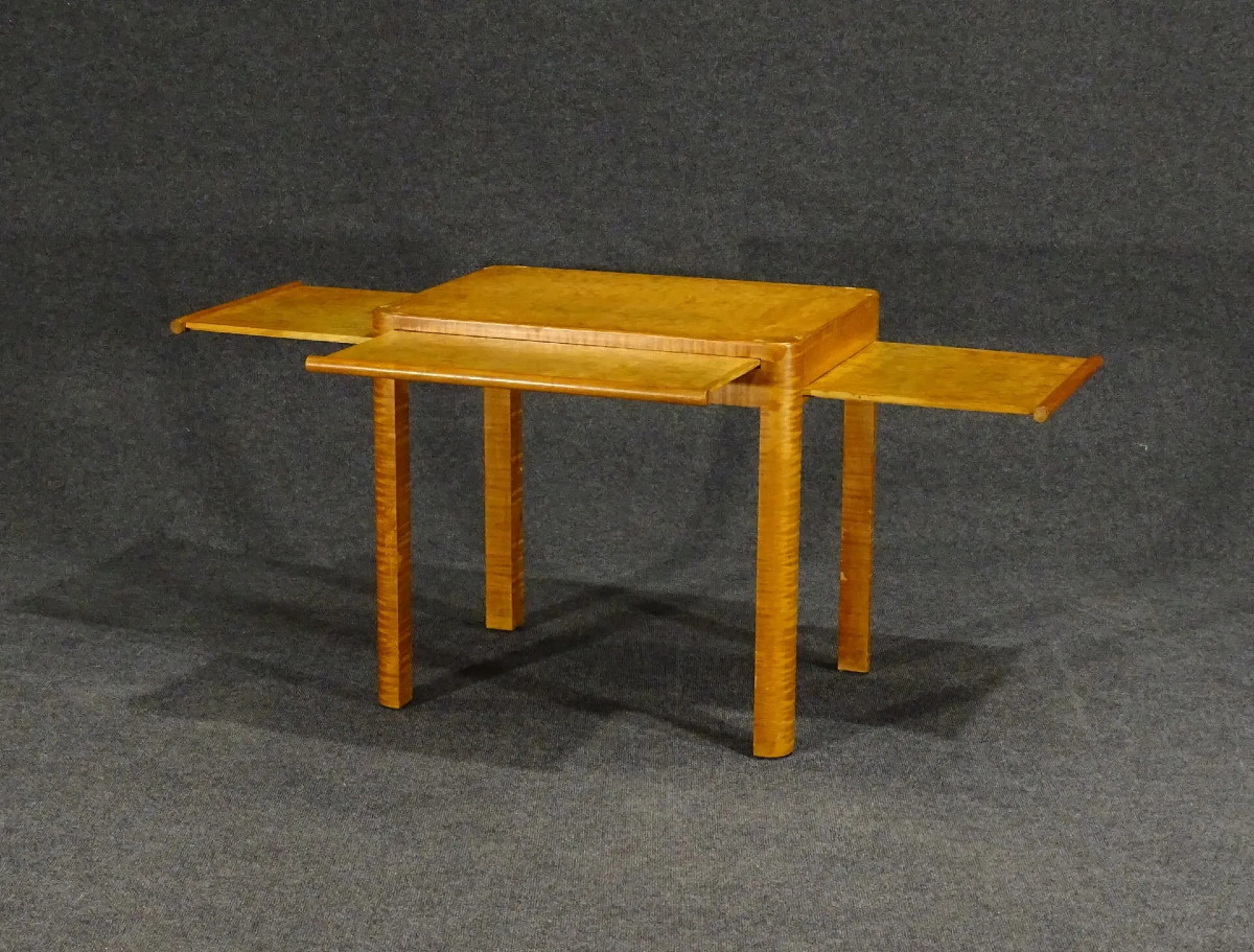 table desserte art deco en placage de citronnier et loupe ? circa 1930