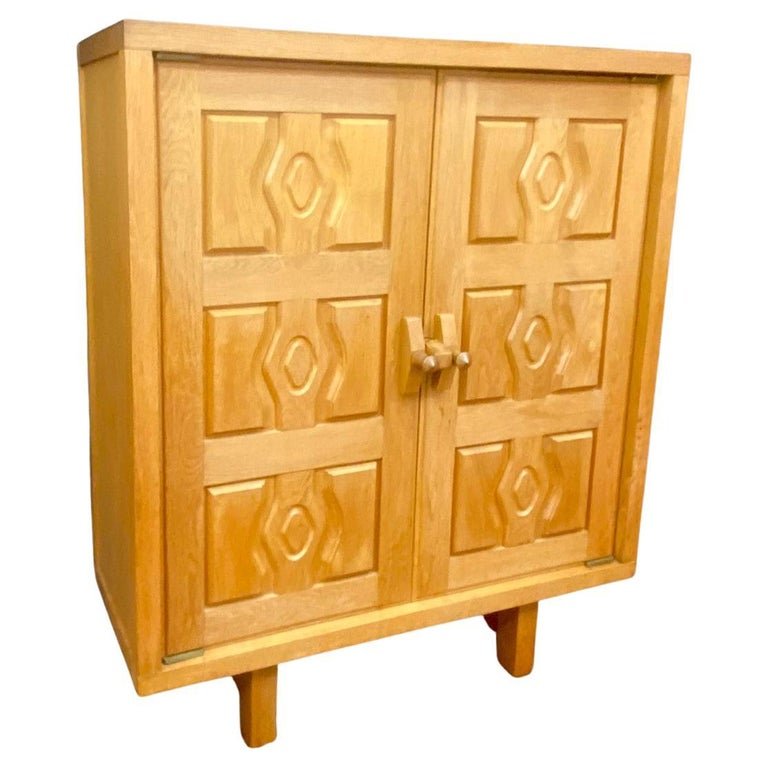 Guillerme et Chambron , cabinet en chêne Edition Votre Maison circa 1970-photo-1