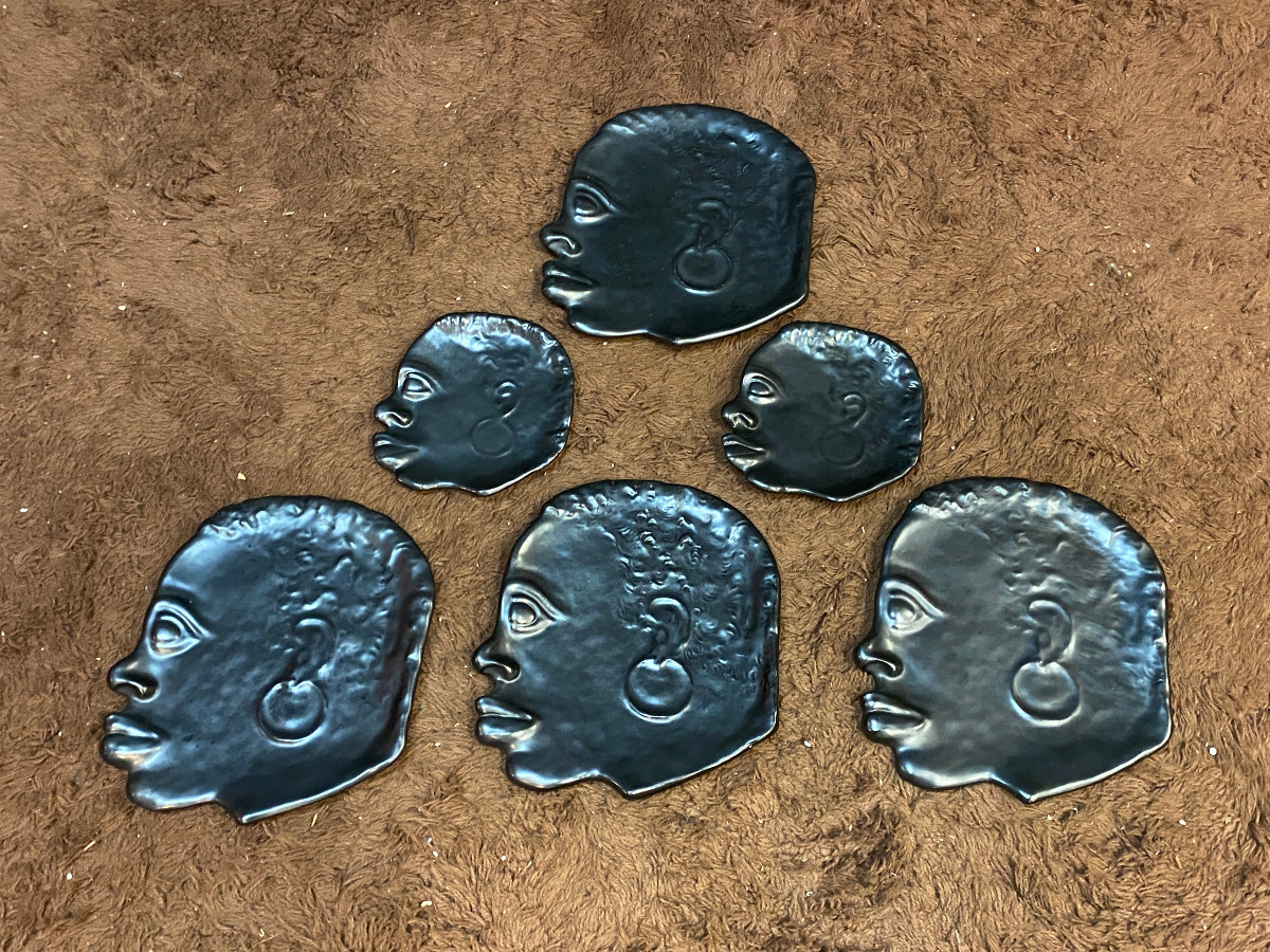 Suite de 6 céramique signées GAM 