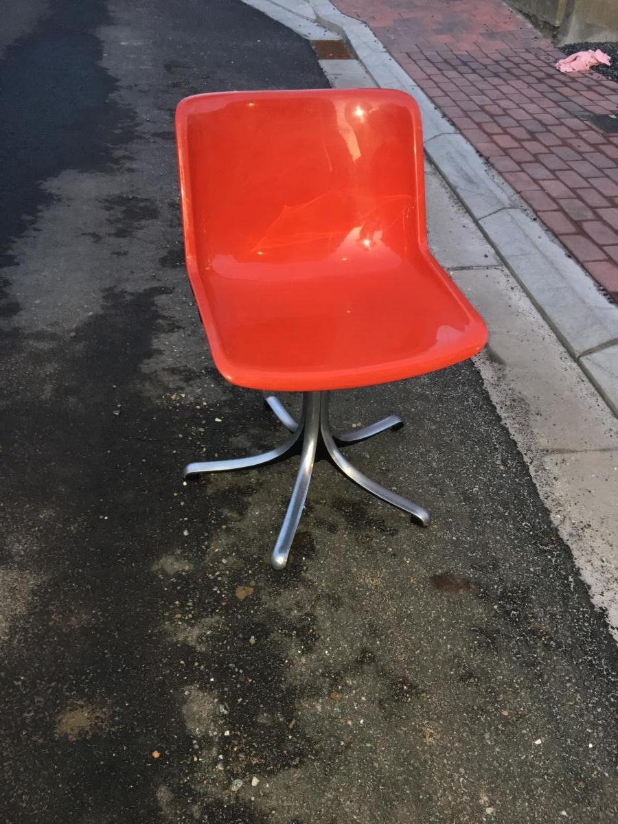 Osvaldo Borsani Pour Tecno, 12 Chaises Modèle Modus En Aluminium Et Plastique Italie, 1970s-photo-5