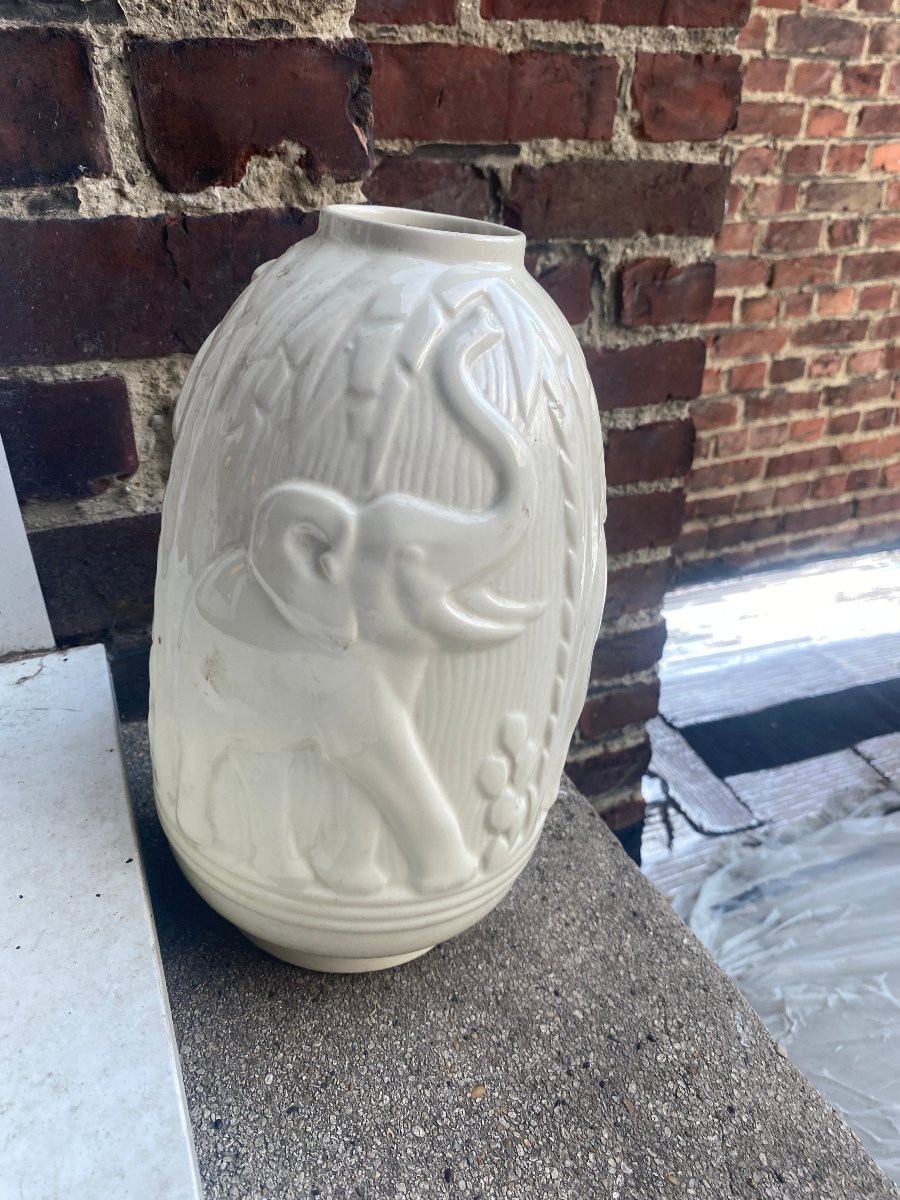 Art Deco Boch Freres La Louviere, Vase With Elephants Circa 1930-photo-2