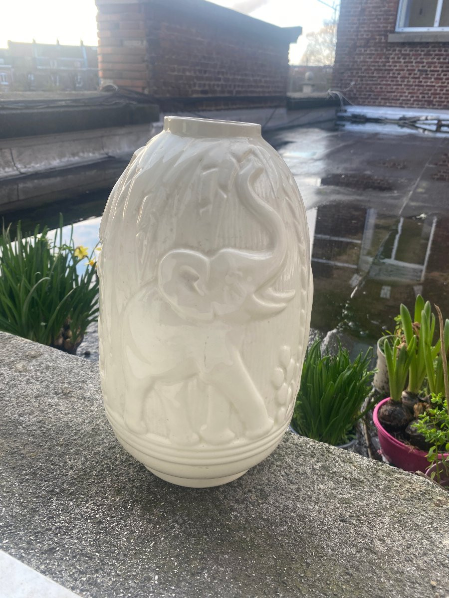 Art Deco Boch Freres La Louviere, Vase With Elephants Circa 1930-photo-1