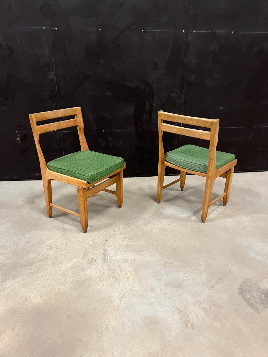 Guillerme et Chambron, série de 8 chaise en chêne. Edition Votre Maison, 1970. -photo-3