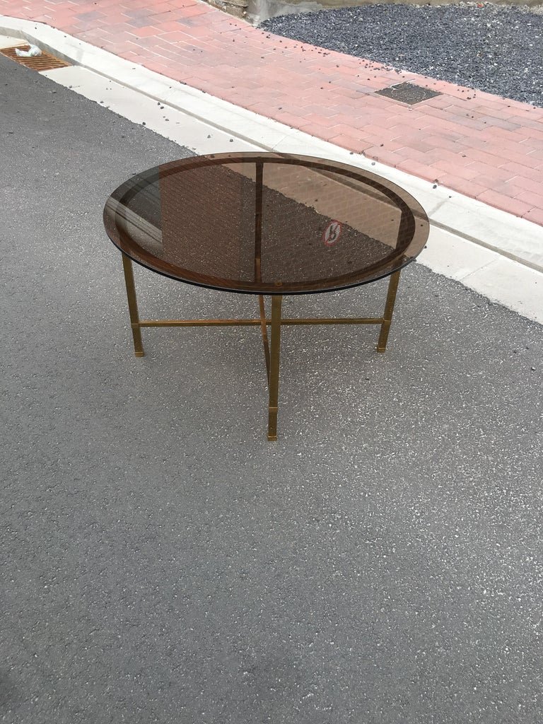 Table Salon And Its 4 Side Shelves In Brass And Smoked Glass, House Style Baguès, 1970-photo-2