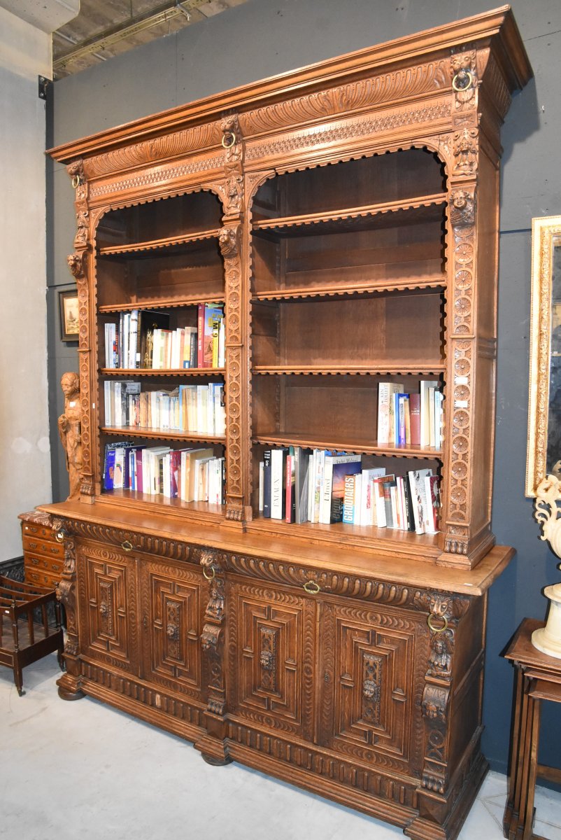 Renaissance Style Library In Carved Oak (ht 280 X 220 X 60cm)