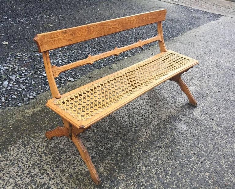 Bench Art Nouveau Period In Oak And Large Original Caning Around 1900-photo-3