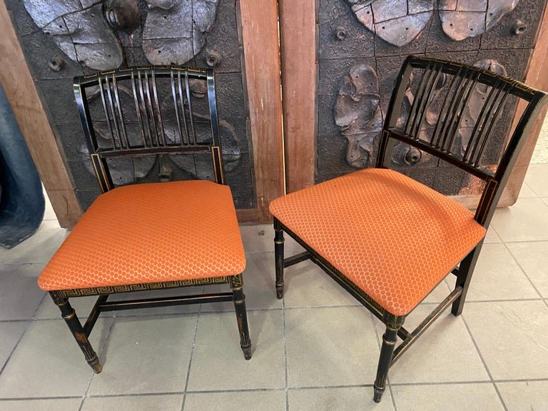 Paire De Chaises Napoléon III , Bois Noirci Et Polychromie ,usures-photo-2