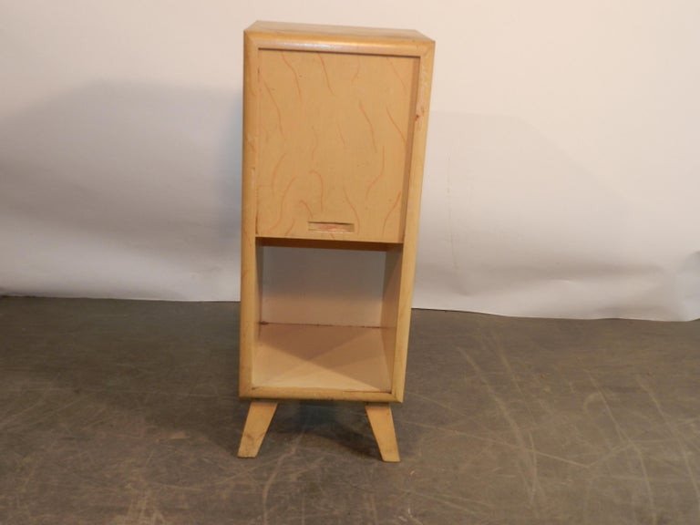 Small Sideboard In Painted Maple, Canada Circa 1950/1960-photo-1