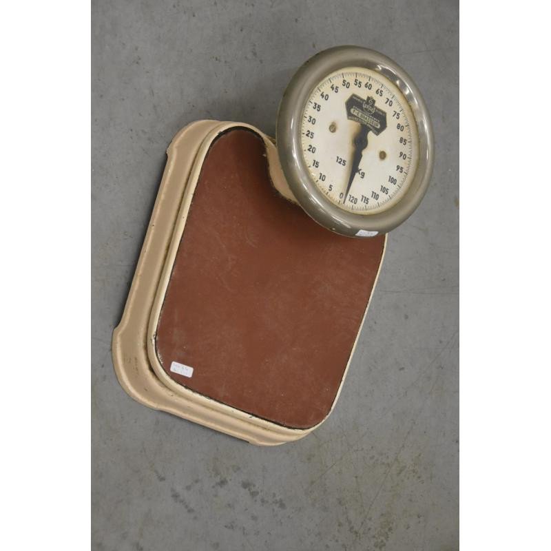 Brasseur Brand Bathroom Scale, Circa 1930/1950