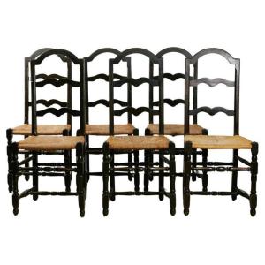 6 Friendly Neo-rustic Chairs In Blackened Wood Circa 1950/1960