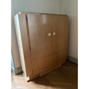 André Arbus (1903-1969) Elegante armoire art deco en sycomore circa 1930