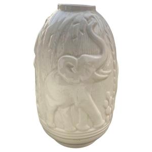 Art Deco Boch Freres La Louviere, vase aux  Elephants  circa 1930