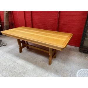 Guillerme et Chambron , grande table de salle a manger en chêne , Edition Votre Maison 1970