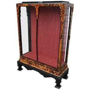 Maison Franck, rare Vitrine en bois noirci et Ecailles De Tortue , Anvers 1900/1930