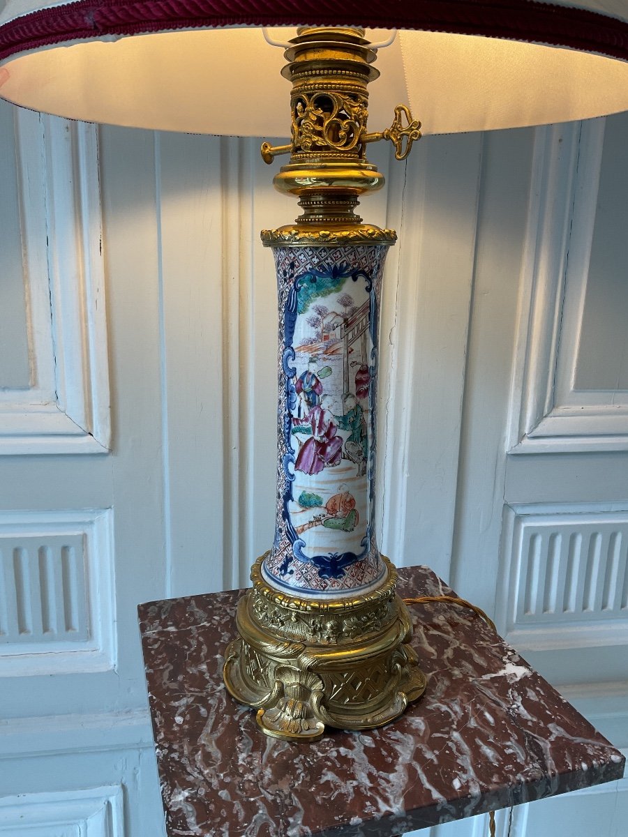 Pair Of Bronze Mounted Chinese Porcelain Lamps-photo-3
