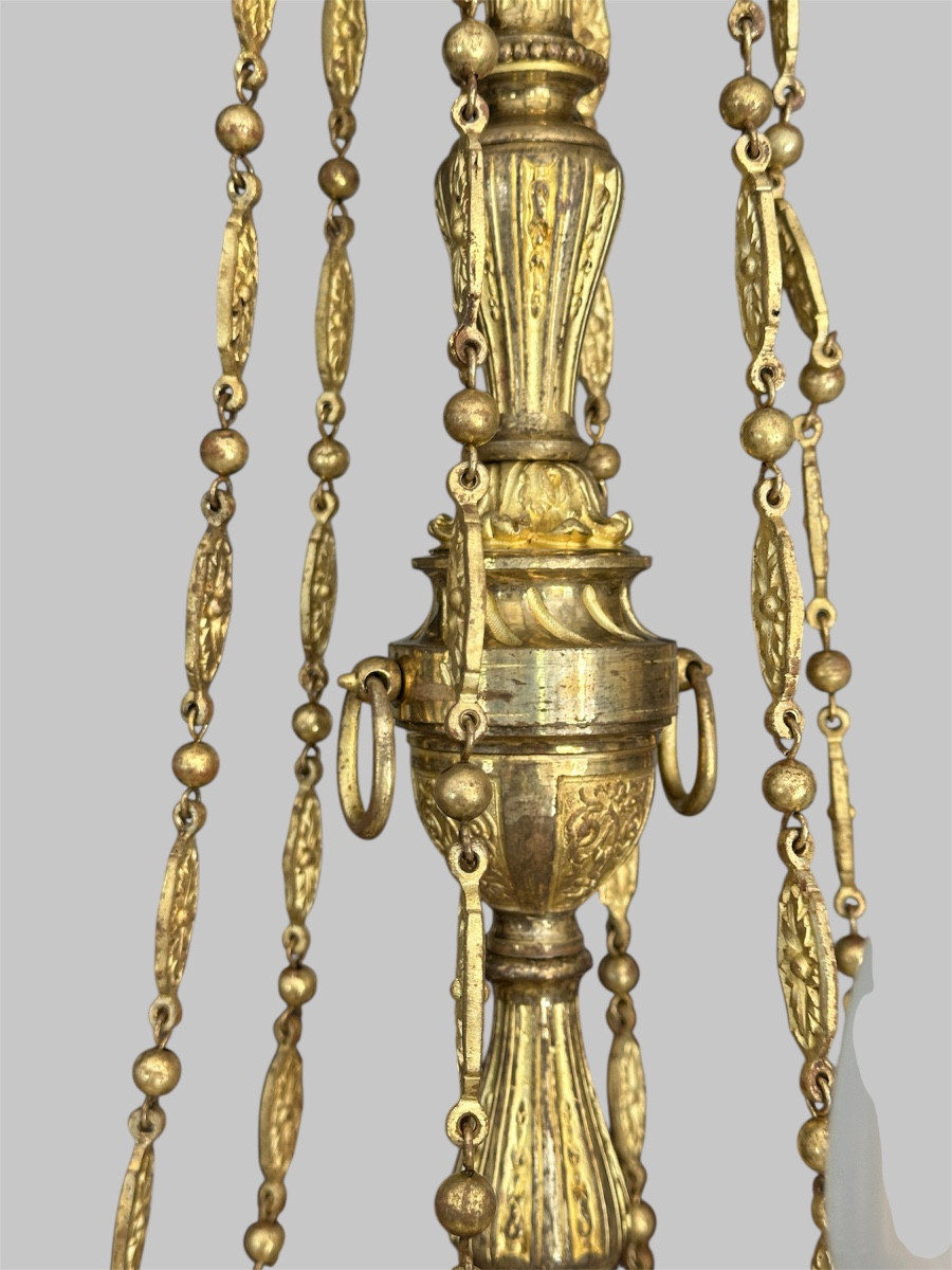 Elegant Louis XVI Style Chandelier In Gilded Bronze -photo-6