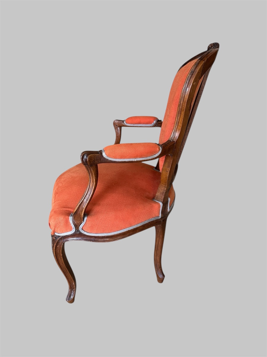 Important Louis XV Cabriolet Armchair -photo-4